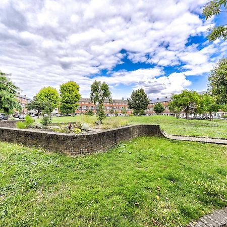 Guestready - Bold Modernity Near Kennington Park Apartman London Kültér fotó